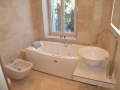 immobilie-tessin-attika00025-badezimmer-ost_20121229_1217768389